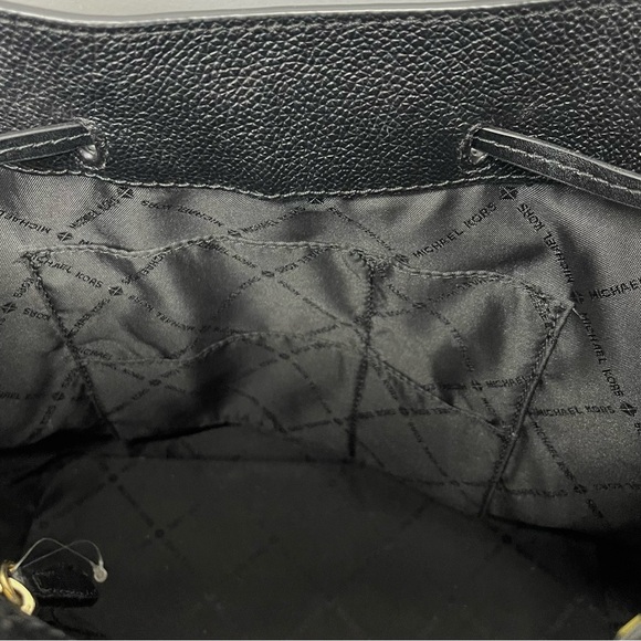 Michael Kors Nicole Large Black Pebbled Leather Bucket Bag.. EUC! - Picture 7 of 7